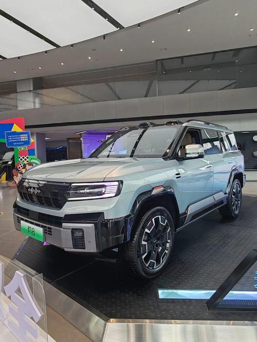 广州越秀区晶恒飞企业管理咨询比亚迪方程豹硬派越野的爆款，英菲尼迪35周年与你共成长